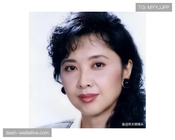 我去，朱琳训练像修行，下场刷卡像阔太