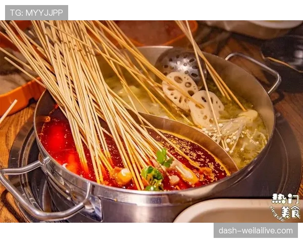 蒋圣龙一天三场训练出来，连朋友约饭都成奢侈品了吧